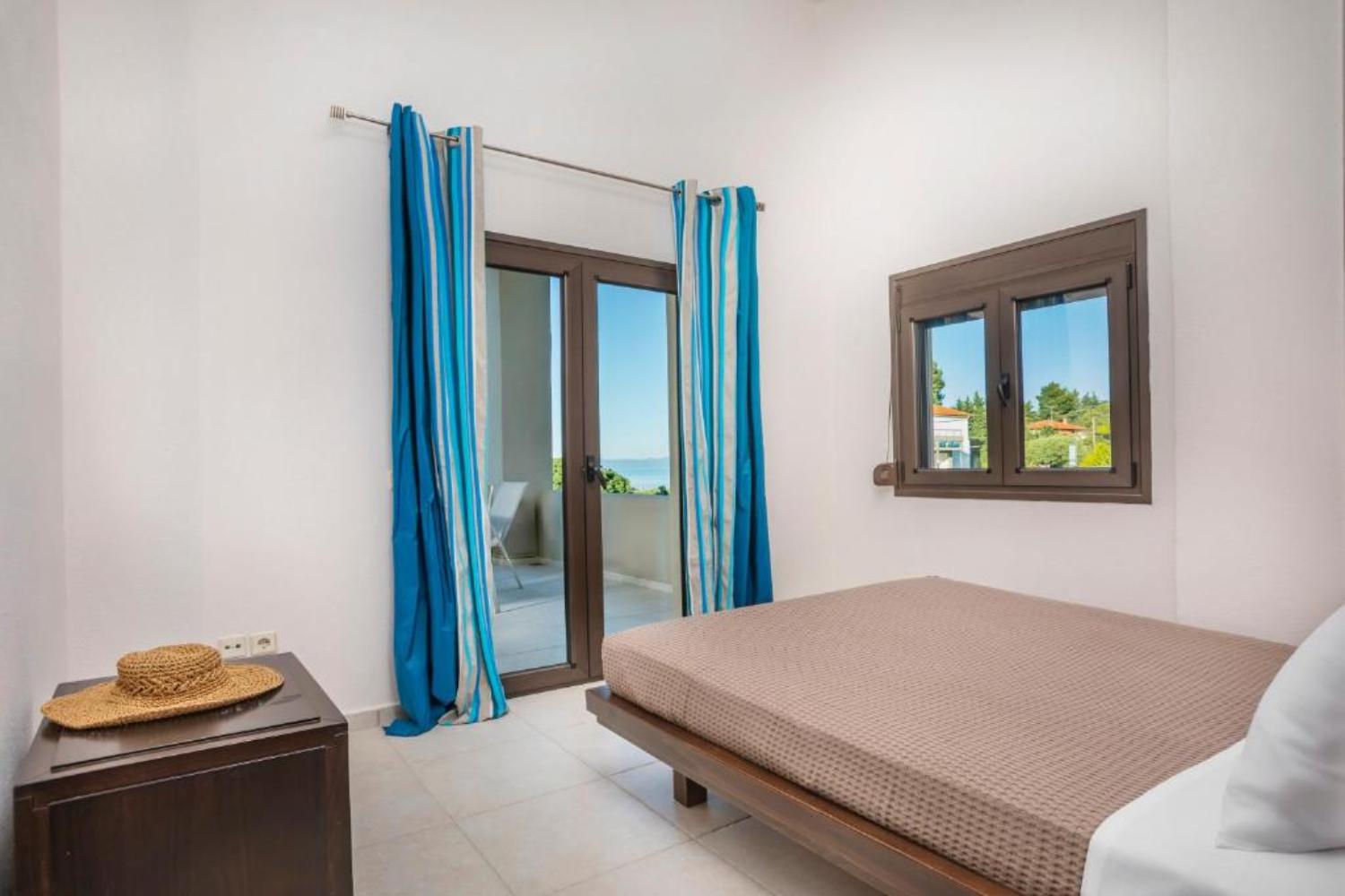 Tiara Holidays - Ohana Hotel - Two Bedroom Family Apartment - soba 1